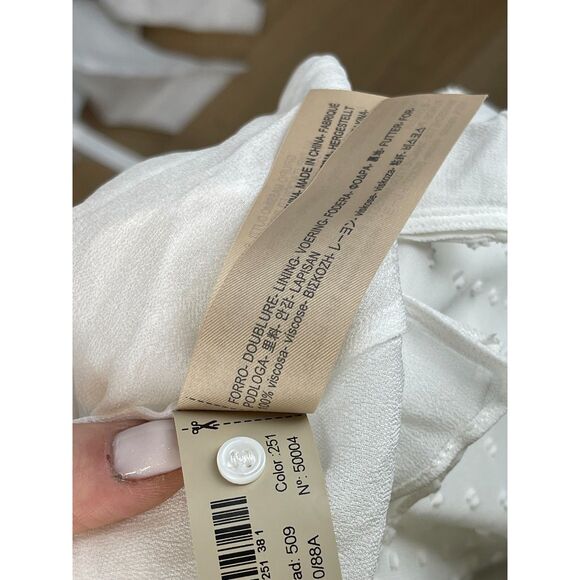 Massimo Dutti White Swiss Dot Blouse – US 6 Elegant, minimalist, classic - Picture 6 of 6